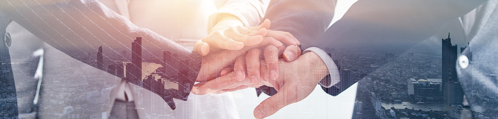 歡迎您來(lái)到專(zhuān)業(yè)的軟啟動(dòng)器廠(chǎng)家-能曼電氣軟啟動(dòng)器公司網(wǎng)站！公司專(zhuān)業(yè)生產(chǎn)各種軟啟動(dòng)器等配電產(chǎn)品，歡迎大家聯(lián)系洽談合作!軟啟動(dòng)器專(zhuān)線(xiàn):400-882-8558